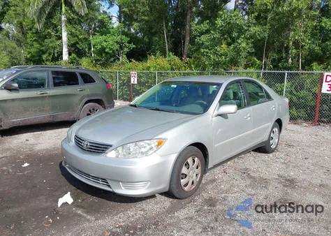 2005 Toyota Camry Le from USA, damaged, VIN 4T1BE32K55U622518